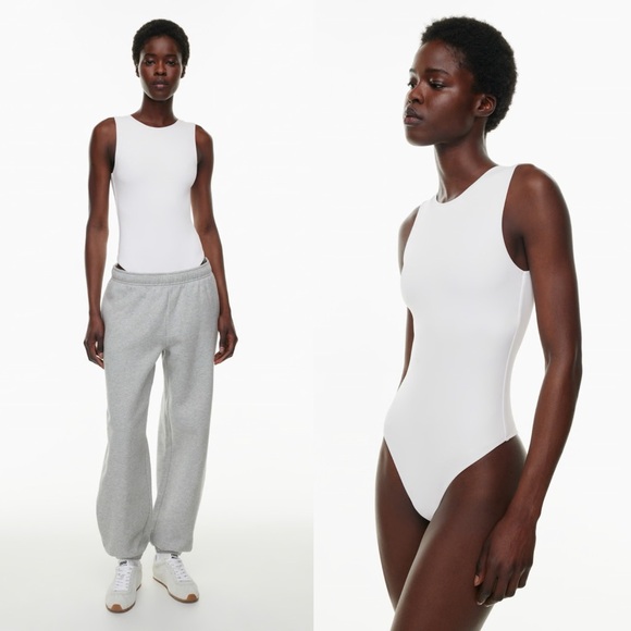NWT aritzia babaton contour bodysuit - Picture 1 of 11